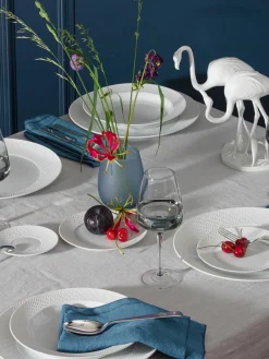 Handgemaakte serveerplateau No. 41 van porselein, in verschillende formaten^Meissen Discount