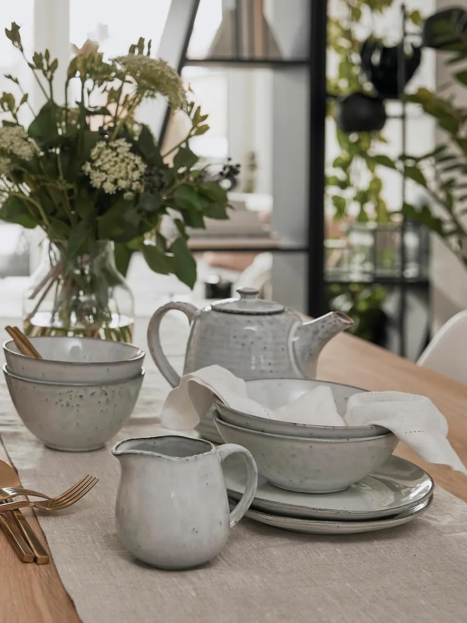 Handgemaakte serviesset Nordic Sand, 4 personen (12-delig)^Broste Copenhagen Clearance