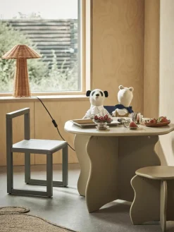 Handgemaakte tafellamp Dou van rotan^ferm LIVING New
