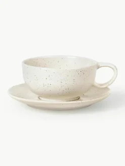 Handgemaakte theekopje Nordic Vanilla met schoteltje^Broste Copenhagen Outlet