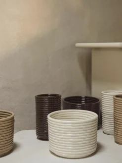 Handgemaakte vaas Corduroy, H 21 cm^ferm LIVING Discount