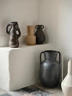 Handgemaakte vaas Isolde, H 35 cm^Broste Copenhagen Discount