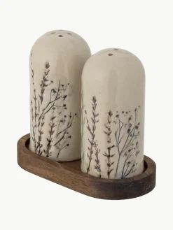 Handgemaakte zout- en peperstrooier Bea met grasmotief en houten plankje, set van 3^Bloomingville Hot