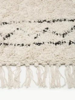 Handgetuft katoenen vloerkleed Fionn met franjes^Westwing Collection Best