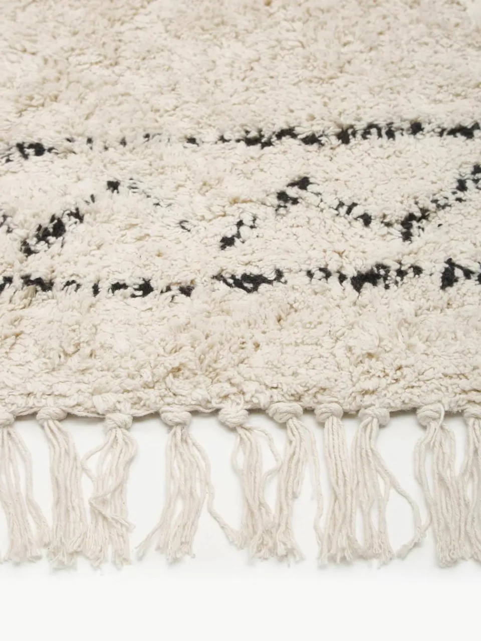 Handgetuft katoenen vloerkleed Fionn met franjes^Westwing Collection Best
