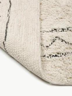 Handgetuft katoenen vloerkleed Fionn met franjes^Westwing Collection Best
