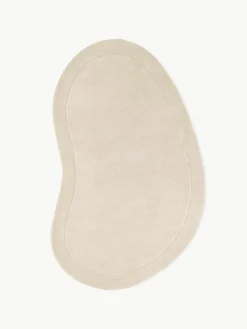 Handgetuft wollen vloerkleed Kadey in organische vorm^Westwing Collection Best