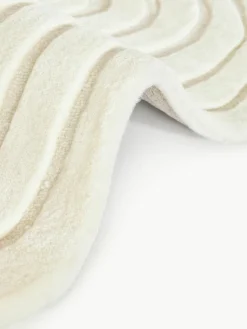 Handgetuft wollen vloerkleed Niria in organische vorm^Westwing Collection Outlet