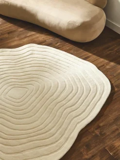 Handgetuft wollen vloerkleed Niria in organische vorm^Westwing Collection Outlet