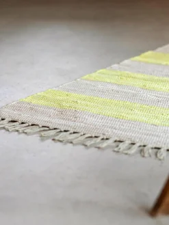 Handgeweven katoenen vloerkleed Chindi met franjes^Bongusta New