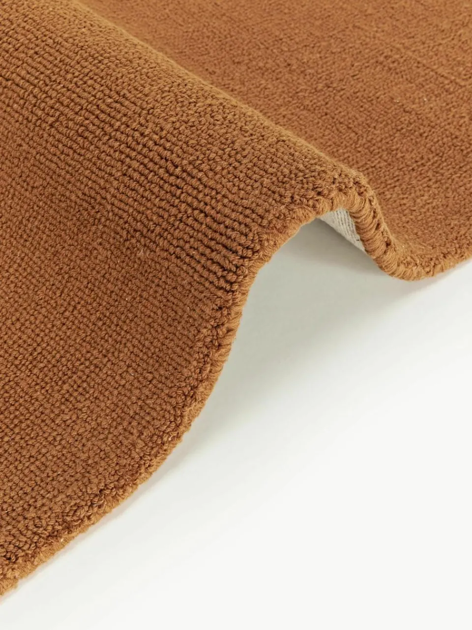 Handgeweven katoenen vloerkleed Lora^Westwing Collection Discount