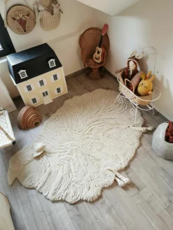 Handgeweven kindervloerkleed Sheep van wol, wasbaar^Lorena Canals Fashion