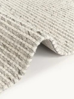 Handgeweven laagpolig wollen vloerkleed Rumi^Westwing Collection Clearance