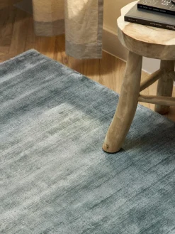 Handgeweven viscose vloerkleed Jane^Westwing Collection Clearance