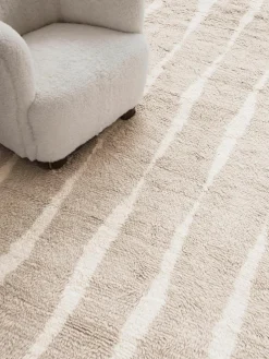 Handgeweven wollen vloerkleed Fjord^Nordic Knots Fashion