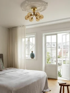 Hanglamp met glazen bollen Apiales^Nuura Outlet