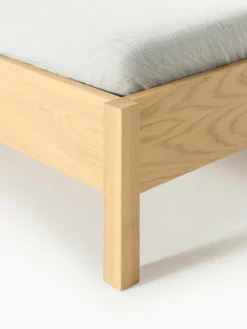 Houten bed Jones met hoofdeinde van Weens vlechtwerk^Westwing Collection Sale