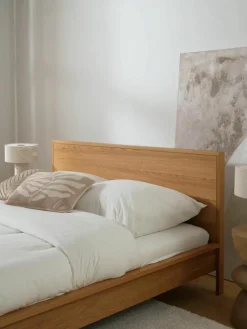 Houten bed Tammy met hoofdeinde^Westwing Collection New