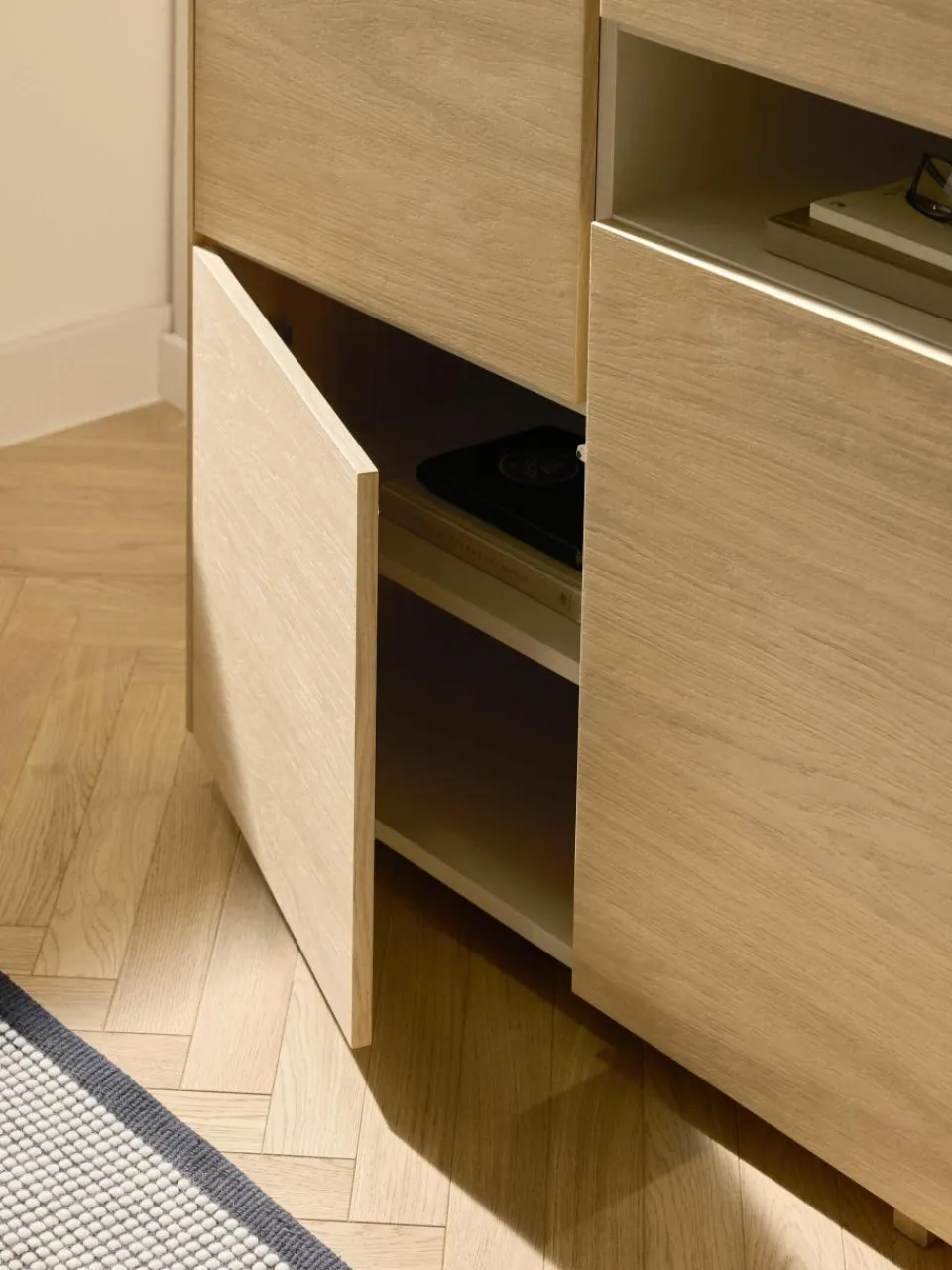 Houten dressoir Larsen^Westwing Collection Best