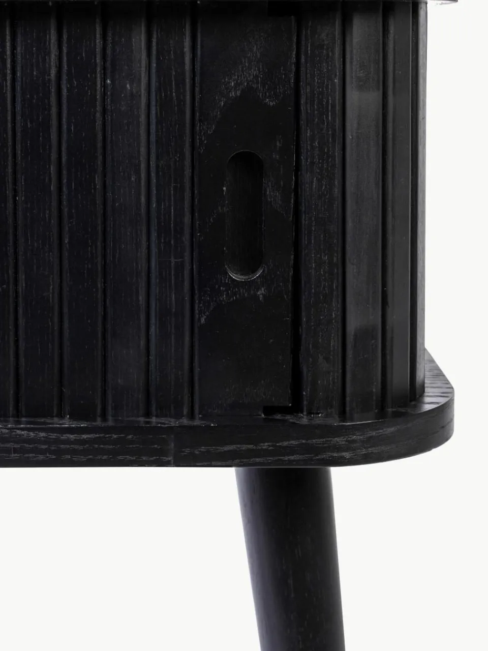 Houten nachtkastje Barbier met roldeur en gecanneleerde voorkant^Zuiver Best