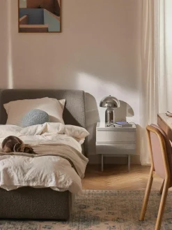Houten nachtkastje Elona^Westwing Collection Online