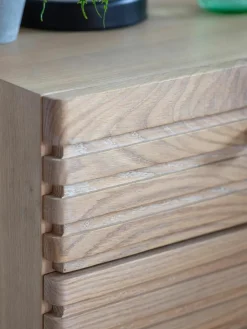 Houten nachtkastje Okayama^Westwing Online