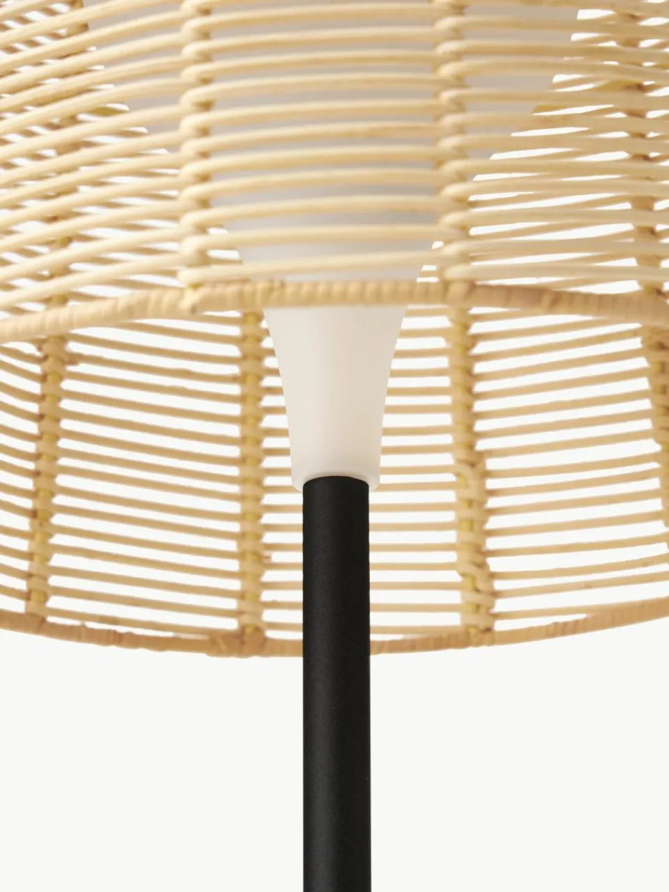 In- & outdoor Solar LED-Lamp Kyra met rotan kap^Westwing Collection Fashion