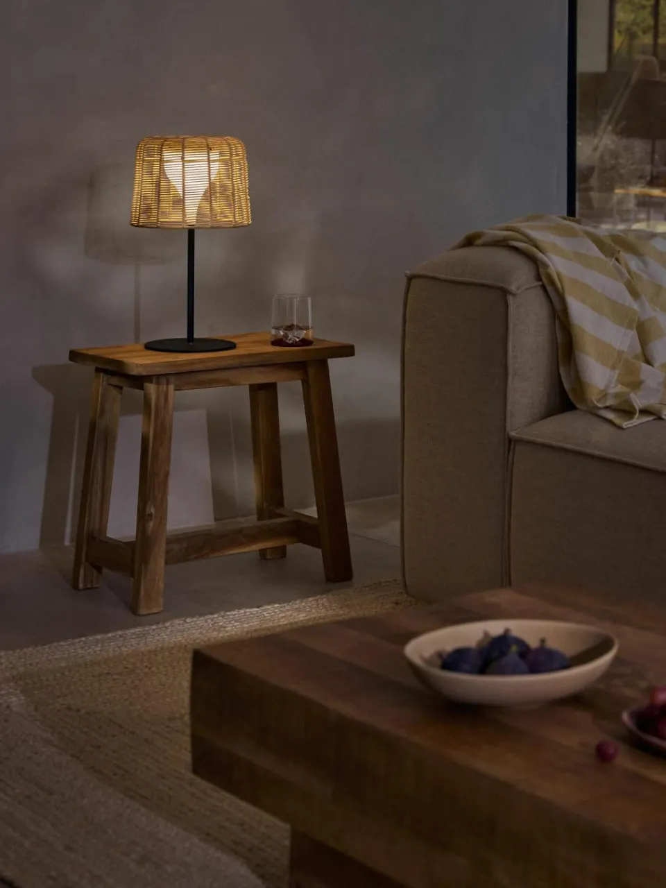In- & outdoor Solar LED-Lamp Kyra met rotan kap^Westwing Collection Fashion