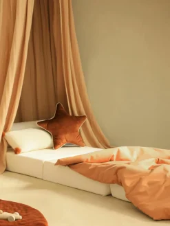 3in1 fluwelen slaapmatras, zitzak en speeltafel Sleepover^Nobodinoz Clearance
