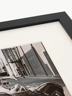 Ingelijste print Steve McQueen in zijn Jaguar^Any Image Clearance