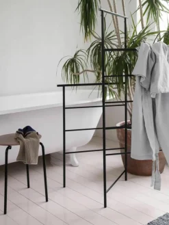 Inklapbaar metalen handdoekenhouder Dora^ferm LIVING Outlet