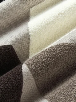 Katoenen kussenhoes Nomi met abstracte decoratie^Westwing Collection Online