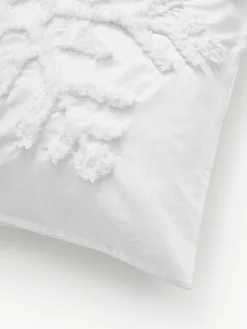 Katoenen perkale kussenhoes Vidal met getuft sneeuwvlokmotief^Westwing Collection Best