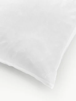 Katoenen perkale kussenhoes Vidal met getuft sneeuwvlokmotief^Westwing Collection Best
