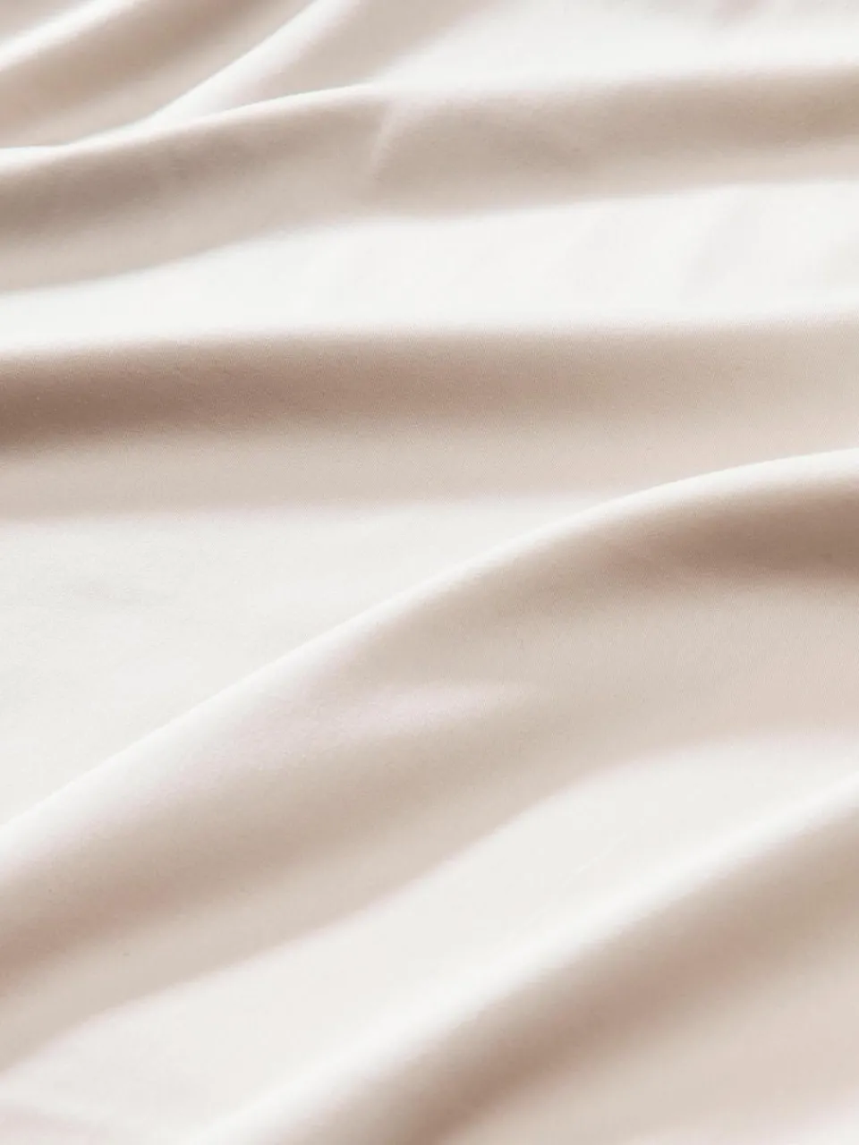 Katoenensatijnen dekbedovertrek Margot met bloemenprint^Westwing Collection Fashion