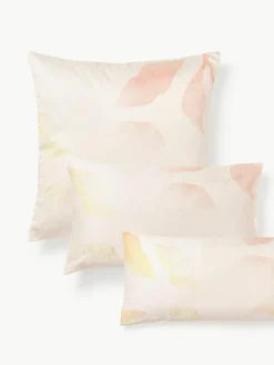 Katoensatijnen kussenhoes Marino met bloemenmotief^Westwing Collection New