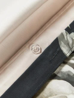 Katoensatijnen kussenhoes Blossom^Westwing Collection Outlet