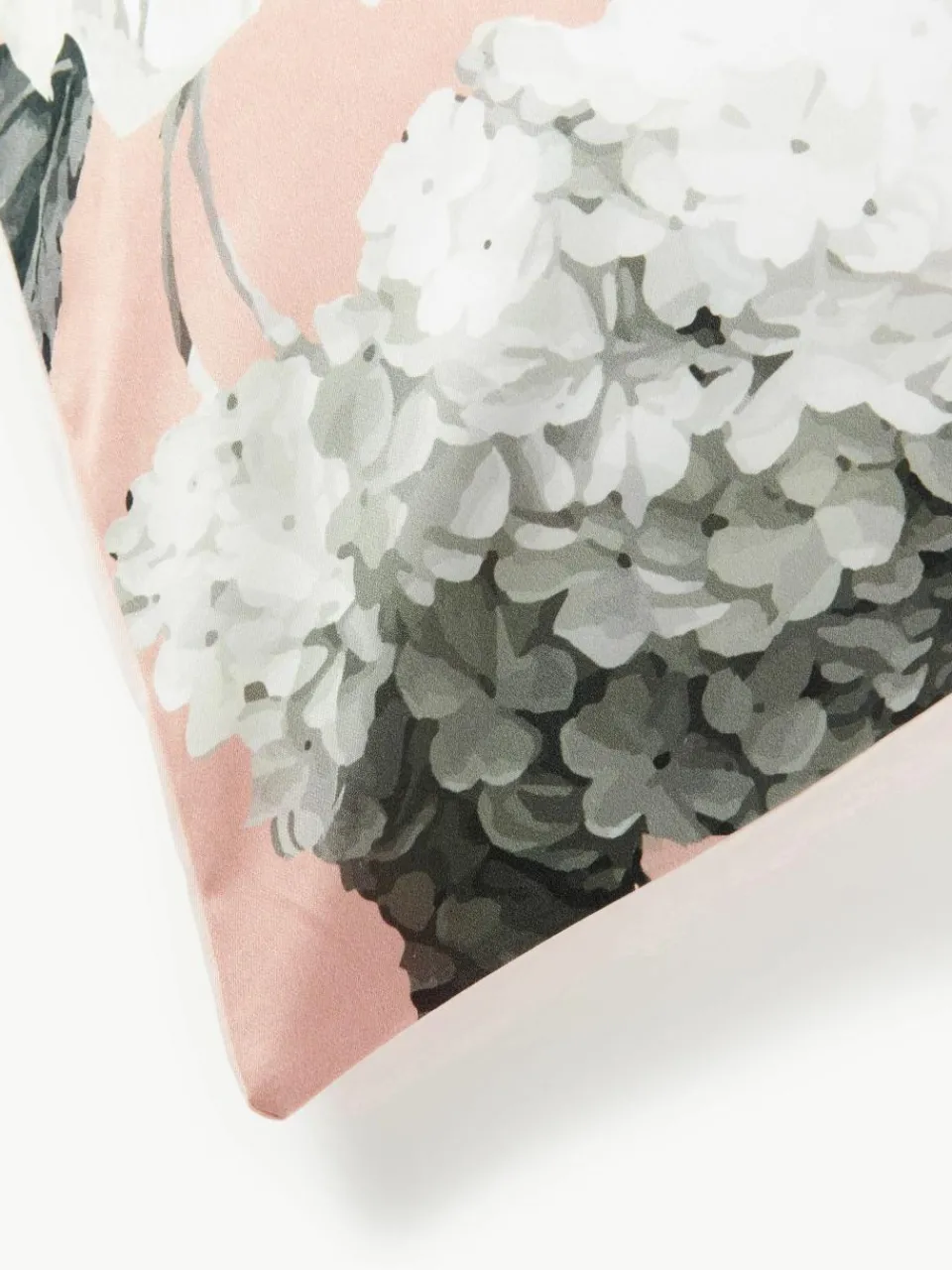 Katoensatijnen kussenhoes Blossom^Westwing Collection Outlet