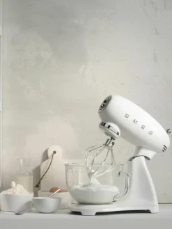 Keukenmachine 50's Style^Smeg Clearance