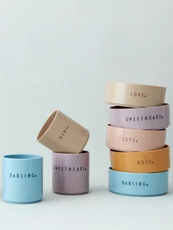 Kinderbeker Mini Favourite met verschillend opschrift aan de voor- en achterzijde^DESIGN LETTERS Fashion