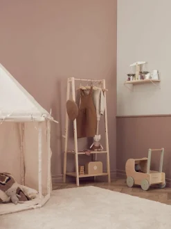 Kinderkledingroede Saga gemaakt van beukenhout^Westwing Best
