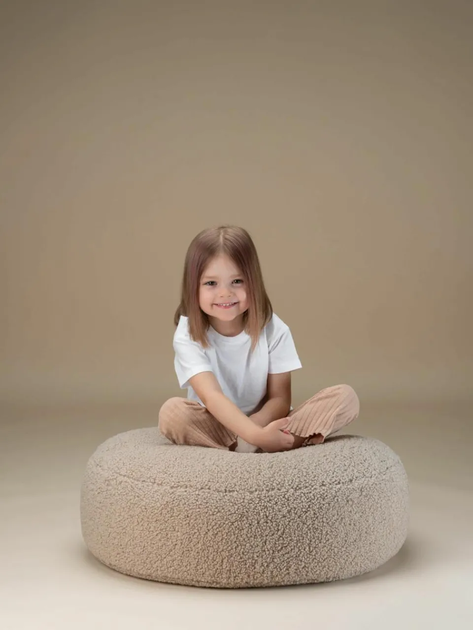 Kinderpoef Sugar uit teddy, Ø 65 cm^Wigiwama Fashion