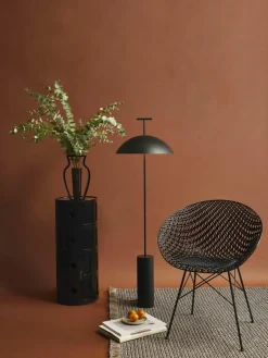 Kleine design LED vloerlamp Geen-A, dimbaar^Kartell Hot