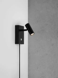 Kleine dimbare LED wandlamp Omari met stekker^Westwing Discount