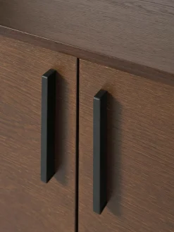 Kleine dressoir Diana van eikenhout^Westwing Collection Hot