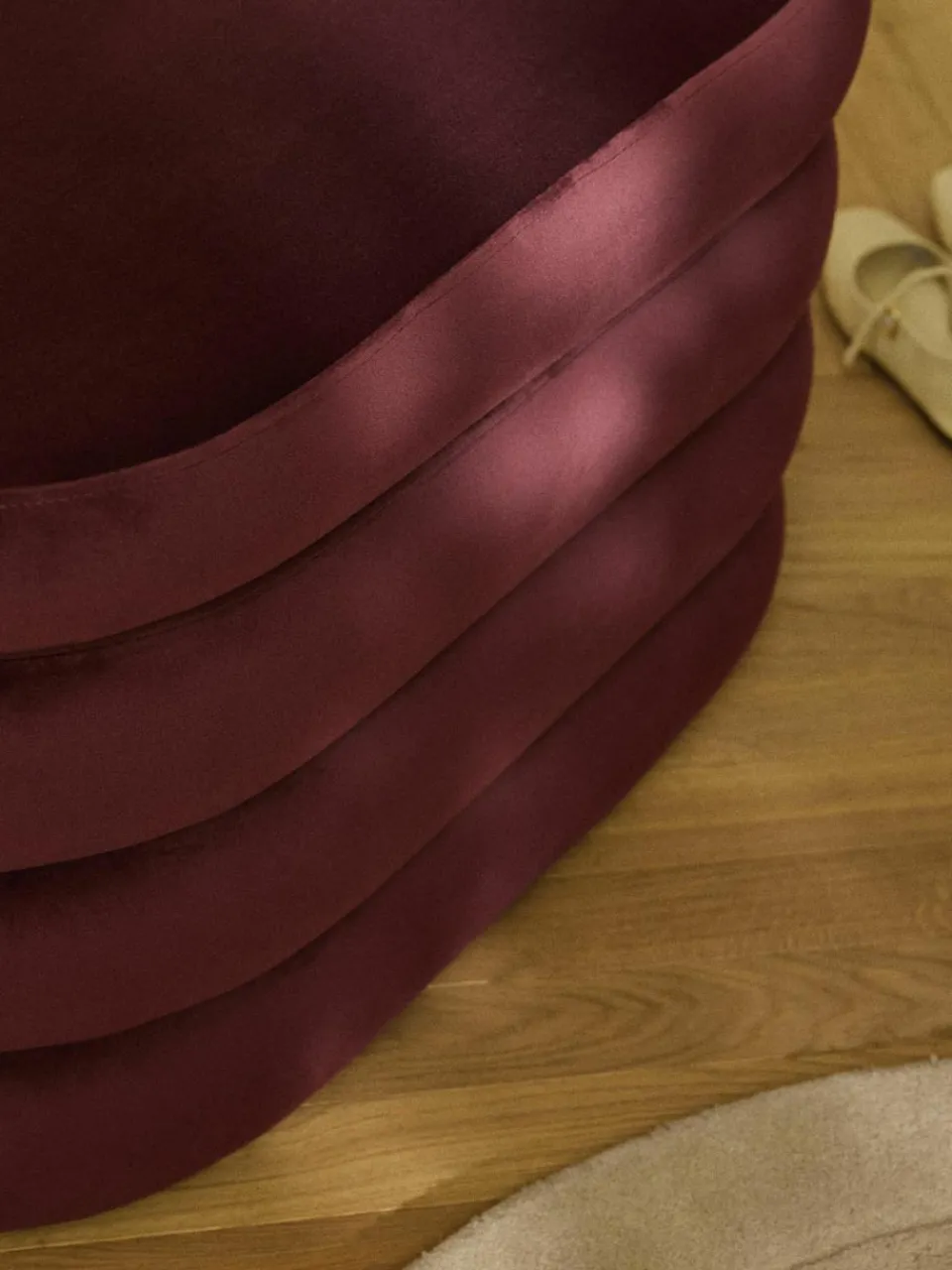Kleine fluwelen bank Alto met opbergruimte^Westwing Collection Fashion