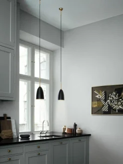 Kleine hanglamp Gräshoppa^GUBI New