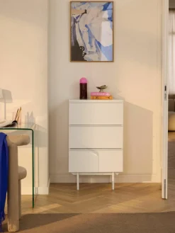 Kleine houten ladekast Elona^Westwing Collection Sale