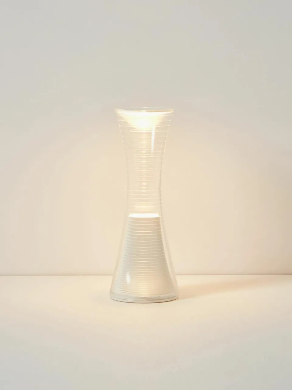 Kleine LED tafellamp Come Together, dimbaar^Artemide Clearance