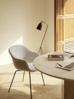 Kleine leeslamp Gräshoppa, verstelbaar^GUBI New